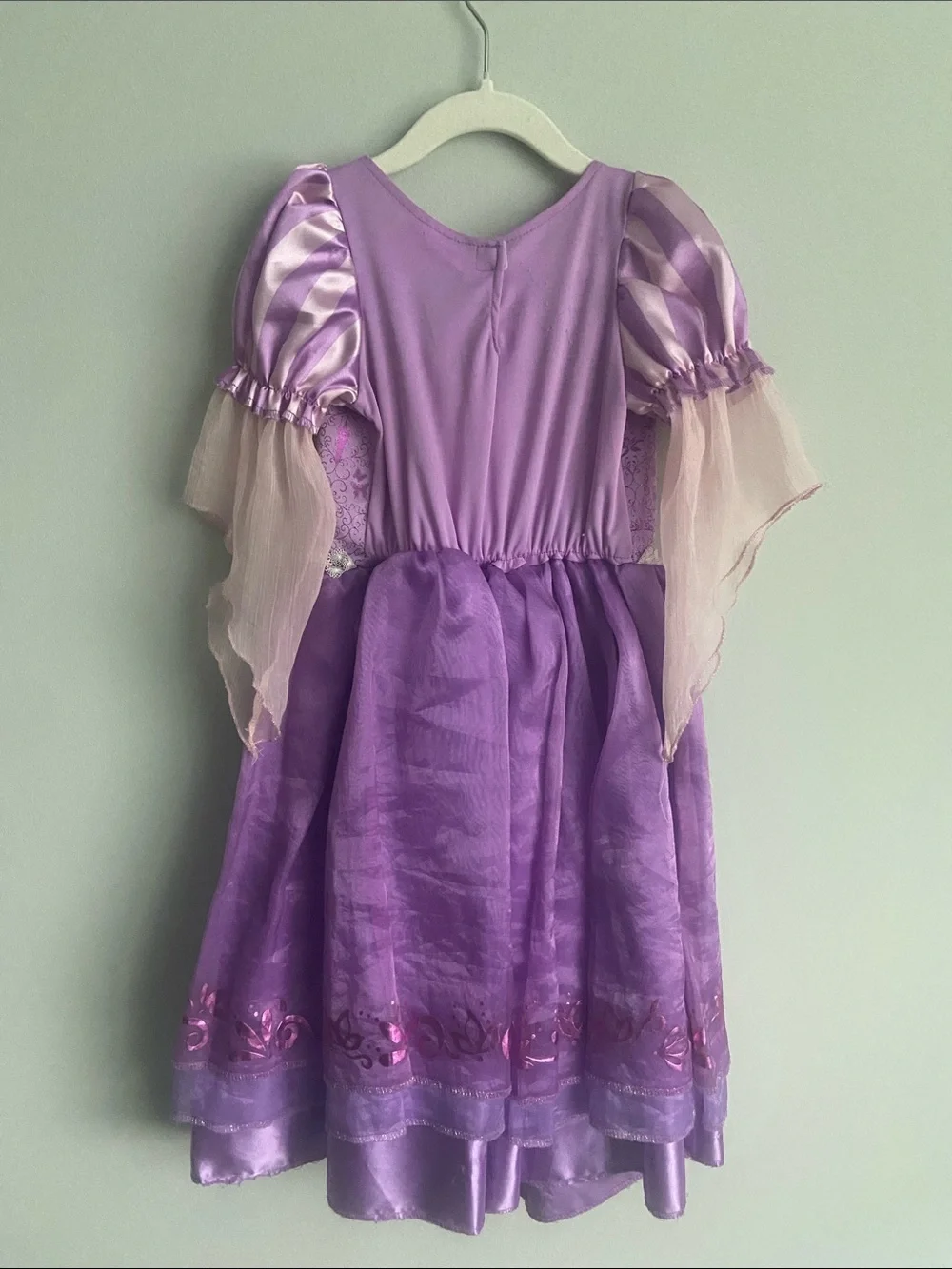 Disney Rapunzel Costume dress size 4-6x play dress purple pink